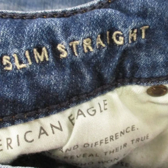 American Eagle Jeans Men's 31x30 Dark Wash Slim‎ Straight Airflex Distress Denim - Picture 8 of 9